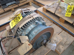 MOTOR, VALVE ACTUATOR TYPE, 19.2 HORSEPOWER, 460VAC 3 PHASE 60HZ ELEC RATING, 150 FT/LB START TORQUE, 3000 RPM, 256TY FRAME, 30 FT/LB RUN TORQUE, 25.7 AMPS, B INSULATION CLASS. SERVICE FACTOR 1.0, 1-1/16" DIA SHAFT WITH SLOT KEY, 195A NEMA LOCKED ROTOR CODE "J", FACE MOUNT, TEMPERATURE CLASS T30, PART # PPL-700-701 (W-44) LOADING & HANDLING FEE $15-